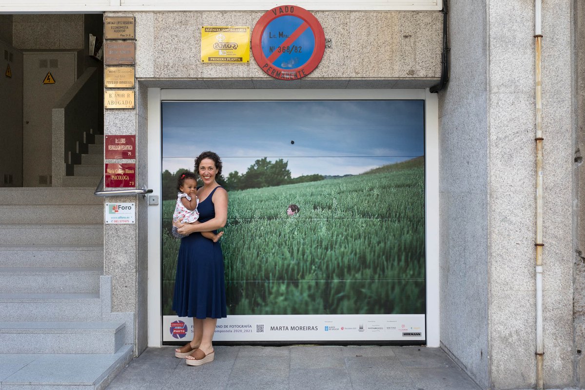 martamoreiras's tweet photo. After exhibiting my work in a gallery, museum, art fair, cultural center, ruined building, abandoned factory, university, school, shop, bar, restaurant, shopping mall, hangar, a seaside walk or a market, I was missing a garage! #compostelaphoto #newexhibition #compostela #photo https://t.co/6CN3F2pkrW
