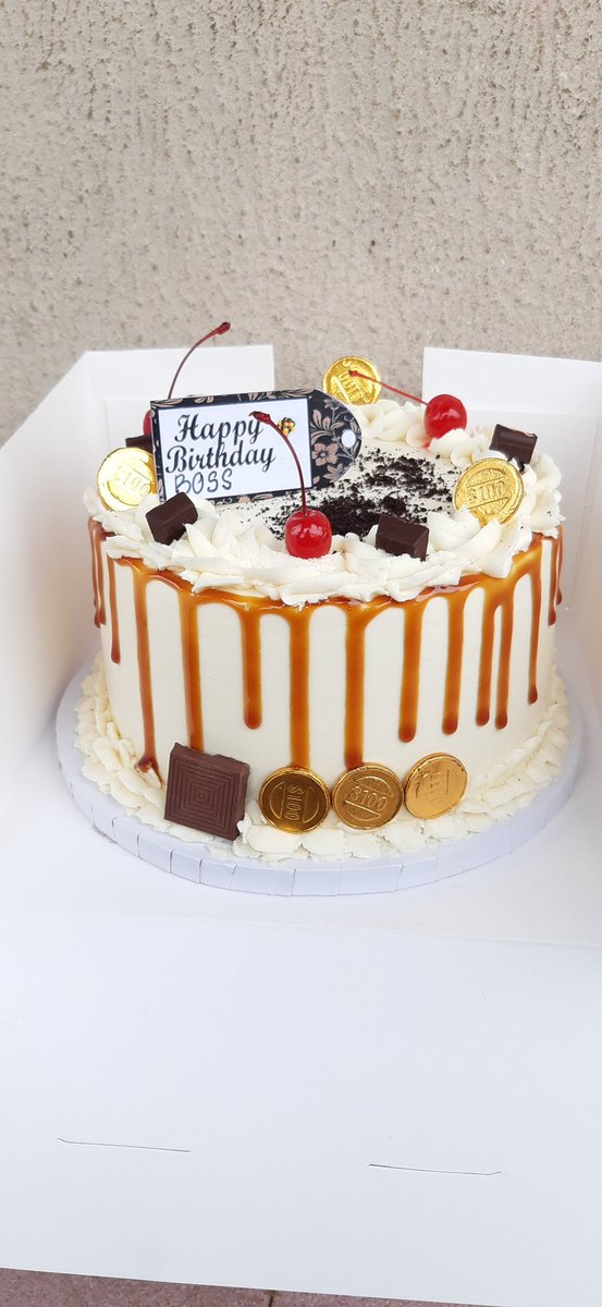 CakesMskay's tweet photo. @Esimisola50 @DrOlufunmilayo Thank you so much @Esimisola50 
We make beautiful and yummy cakes ma @DrOlufunmilayo . Kindly check out our Instagram page @mskay_cakes https://t.co/SWrKBJQfc8