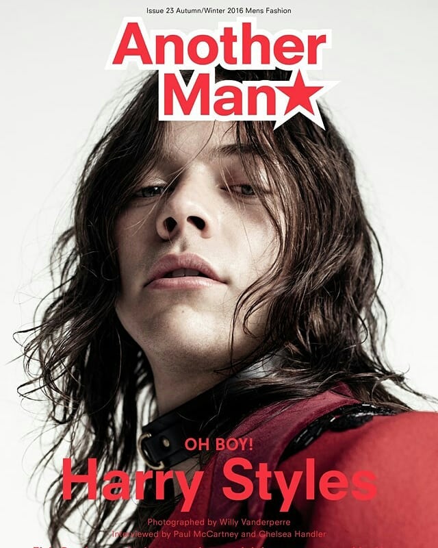 picshs's tweet photo. Harry Styles on some magazine covers. https://t.co/7JaYtpN0rb