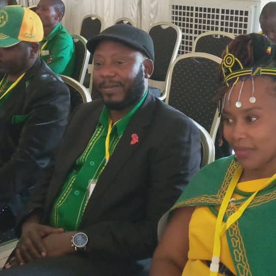 tv_a24's tweet photo. Richard Paul mgombea Nafasi ya ubunge kupitia tiketi ya chama cha mapinduzi, Akijinadi mbele ya wajumbe wa Mkutano mkuu wa Chama, kuomba ridhaa ya kuongoza Jimbo la Arusha mjini, huku kipaumbele chake kikiwa kusaidia kina mama wanaouza bidhaa zao sokoni katika maeneo ya barabaran https://t.co/1d7WEPmgq8