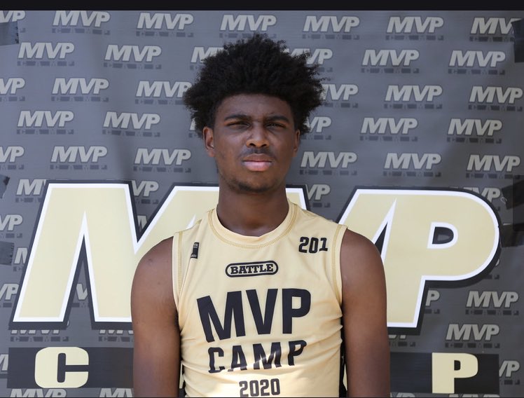 KimberlyArmour2's tweet photo. “THE KID” 
HUMBLE AND HUNGRY....
He is just getting started....  💨🏈@TheMVPCamps @DecaturDawgs @klackey2_ https://t.co/gm6Xlg5WVM