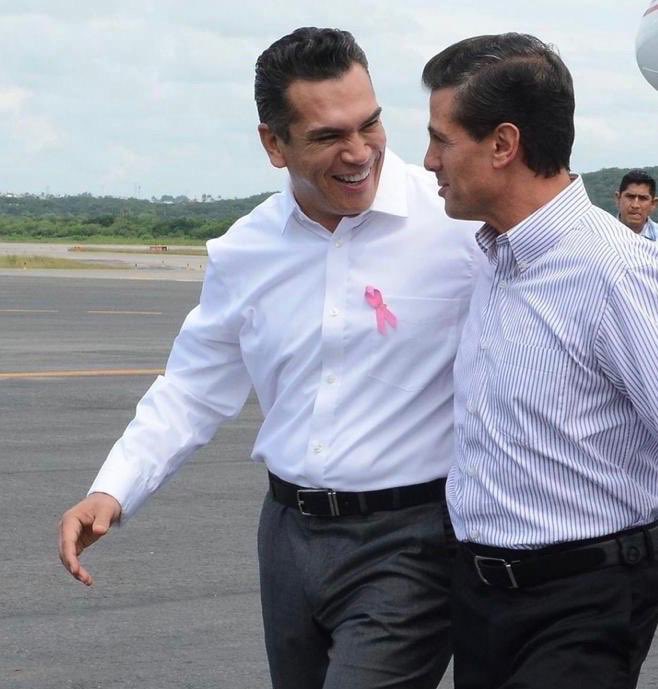 alitomorenoc's tweet photo. Envío una afectuosa felicitación a mi amigo el expresidente de México @EPN. Reciba un abrazo fuerte hoy en su cumpleaños. https://t.co/tVkw9NNSxU