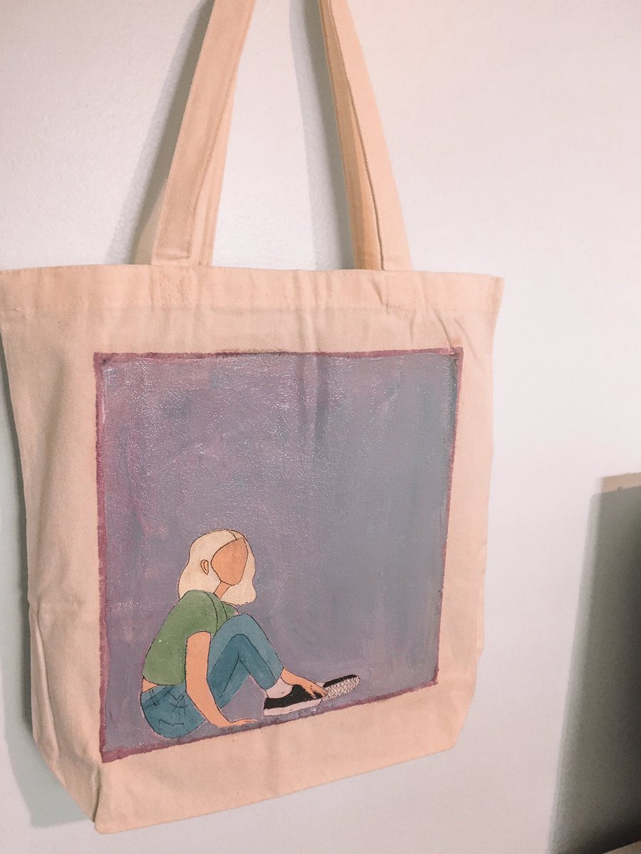 calilovesjulia's tweet photo. ITS FOR SALE! hand painted @juliamichaels canvas tote bag! comes with a free matching scrunchie!
$23 + free shipping! 
i accept paypal and venmo! you can purchase here on twitter, depop, or etsy which will be linked below:)
#juliamichaels #smallbusiness https://t.co/Jafs2cVTnI
