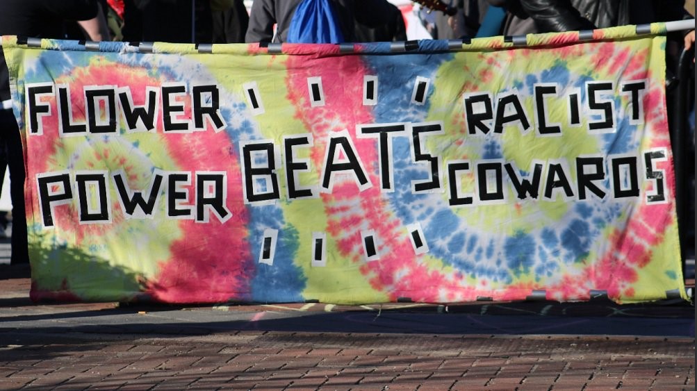 flowerunited's tweet image. The FLOWER Coalition will be organizing to oppose the racists coming to Stone Mountain. Get in contact if your org wishes to endorse the Aug 15th anti-racist mobilization. More details soon. flowerunited@riseup.net