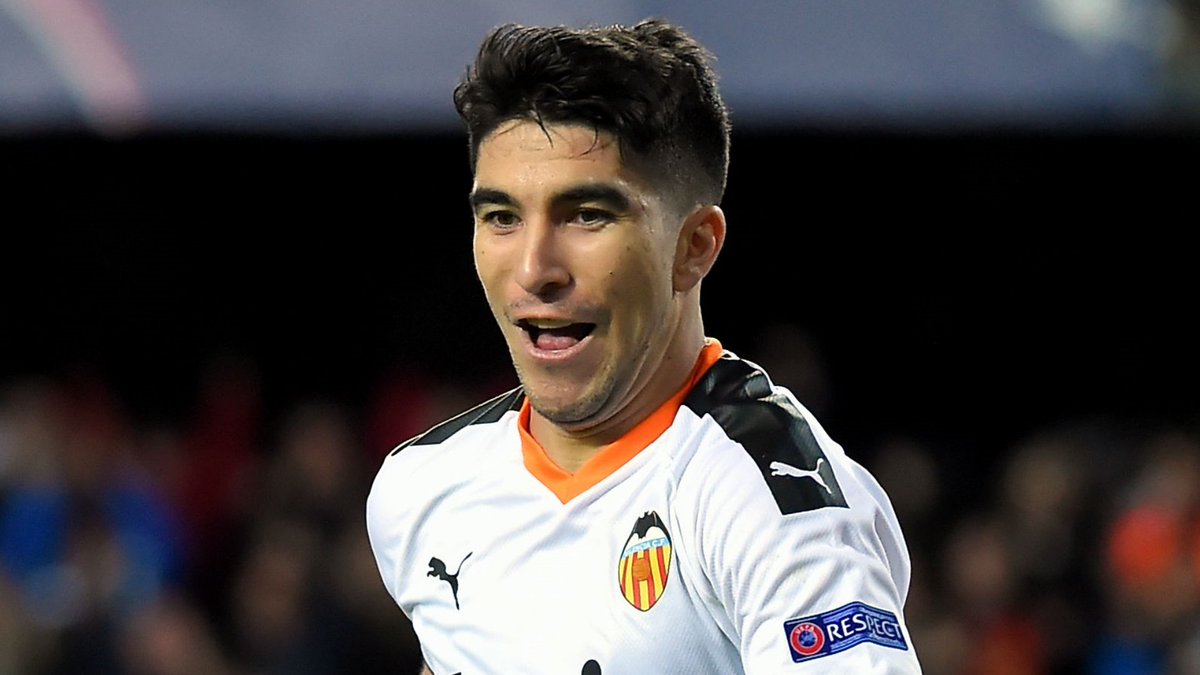 Carlos Soler 1.5/10 Played like 40 games at LM/RM/CM and for the life of me I do not remember him creating 1 chance. Finished the season with 0 assistsDespite all that I would keep him but my goodness he stinks