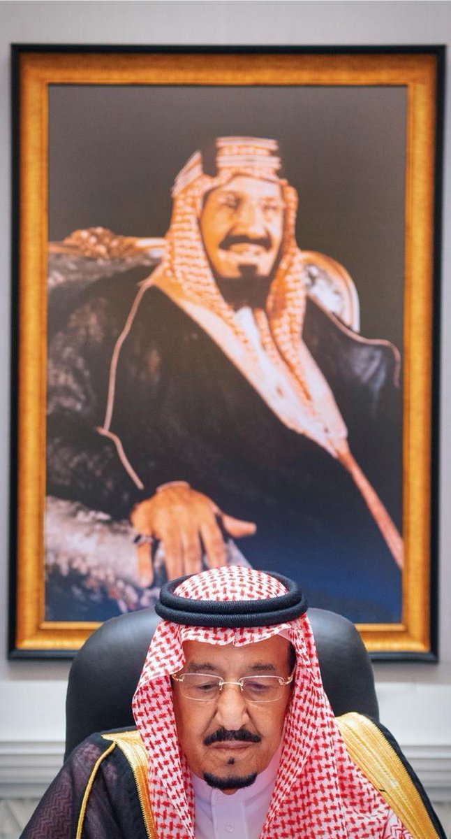 KSAreadingclub's tweet photo. حفظ الله #خادم_الحرمين_الشريفين الملك سلمان وأمد في عمره وألبسه لباس الصحة والعافية 🇸🇦❤️ https://t.co/mxuKwGWBia