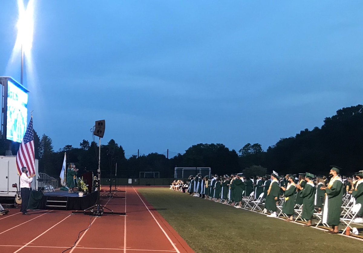 Mrs. Howland tweet media