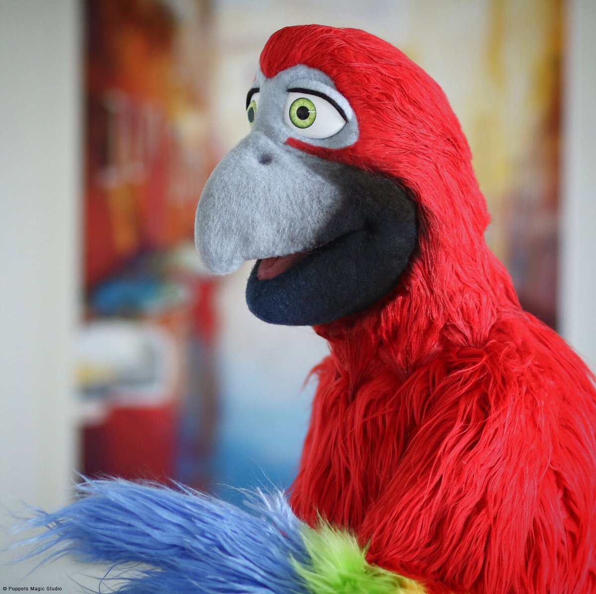 PuppetsMagicUk's tweet photo. A new feathered friend 🦜 🏴☠️❤️
#characterdesign #parrot #birdpuppet #puppets #productiondesign #birds #puppetshow #designcompany #featheredfriend #puppetmaker #designstudio #handmade #craft #animation https://t.co/xPOxXXD7rI