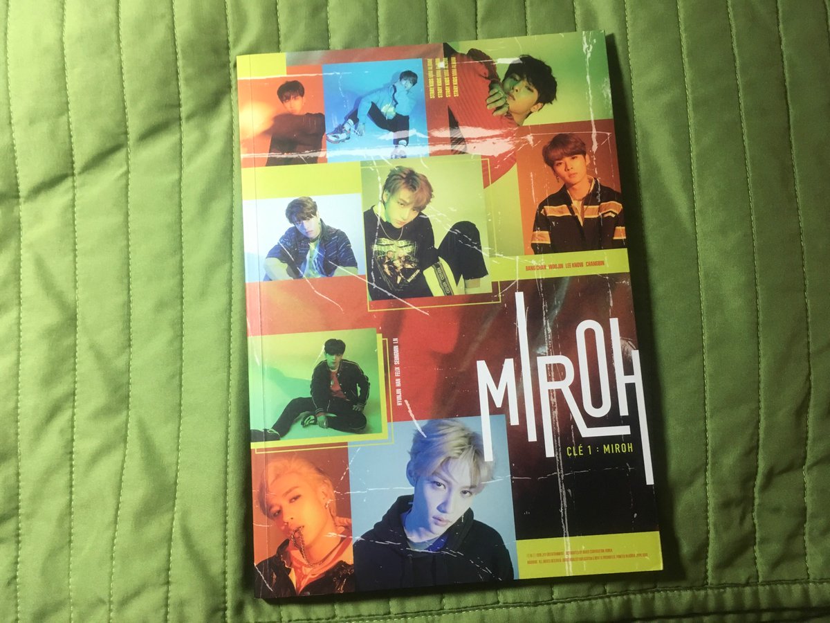 btsworIdPH's tweet photo. SELLING ONHAND STRAY KIDS ALBUM PH
CLΓ 1 MIROH VERSION (HAN/JISUNG PAGE)
P700 + SF
8/10 Condition *loose spine
mop : bpi
DM FOR INQUIRIES (pc) + PICS
#kpopmerchph #btsalbumsph #btsmerch #kpopmerch #onhanditems #straykids #straykidsalbumph https://t.co/jaO2ATrEy8