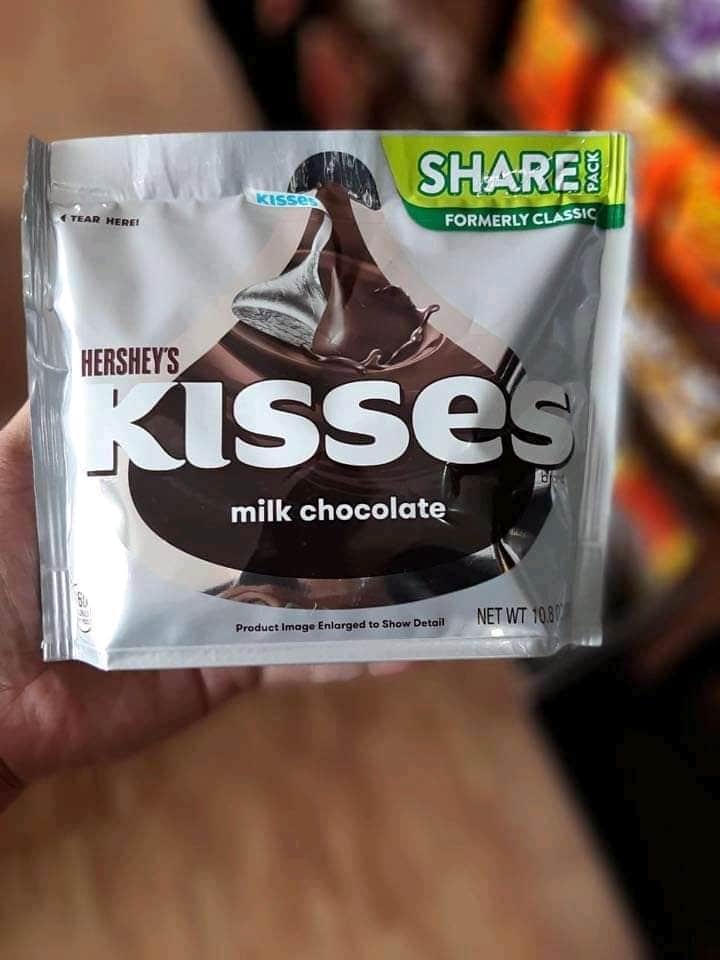 Jaika0214's tweet photo. Goodevening mga suki 
Selling Something sweet "
Pwedi din pang gifts sa mga jowa nyo ., friends and family 😊 
Bili na po kayo affordable ang price 😍 https://t.co/yv5FiXXVmC
