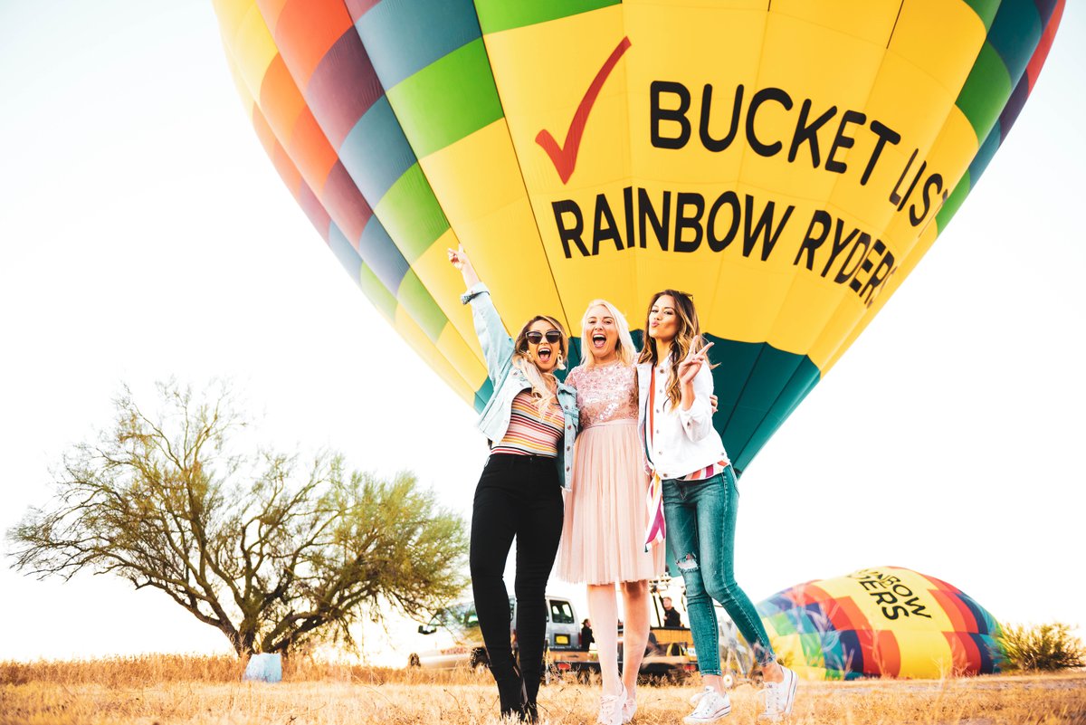 RainbowRyders's tweet photo. Happy Monday! Do something that makes you smile this week, maybe fly in a hot air balloon? 🌈 🎈
.
.
.
📸: Aneliia Miller Photography
.
#Sunrise #SupportLocal #LovedByLocals #ItsThatHot #RainbowRyders #HotAirBalloon #ColoradoSprings #Phoenix #Scottsdale #Albuquerque #Adventure https://t.co/pSOly1cZGQ