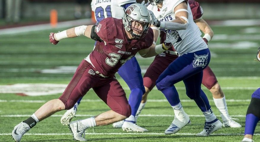 SamHerderFCS's tweet photo. 2020 #FCS Jersey Countdown: 34 -- The Best Player Who Wears No. 34 Is @MontanaGrizFB's Jace Lewis (@lewis_jace)

Here's why: https://t.co/Qk7b25Eeyj

The countdown: https://t.co/IRQMQFuTuU https://t.co/kNLgRpynE9