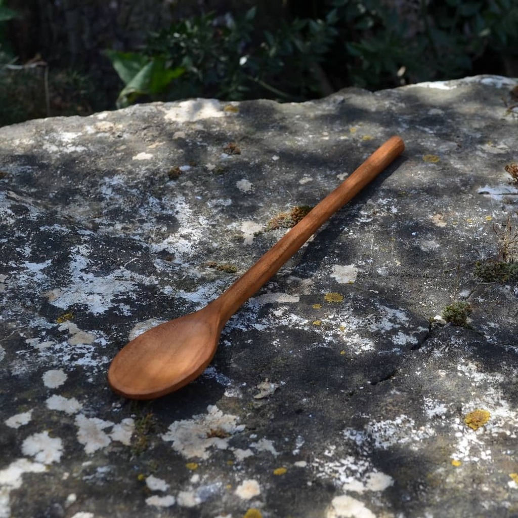 Cooking spoon made from seasoned cherry wood.
It's always a pleasure to work with cherry 😀 instagr.am/p/CC3svhojsbh/