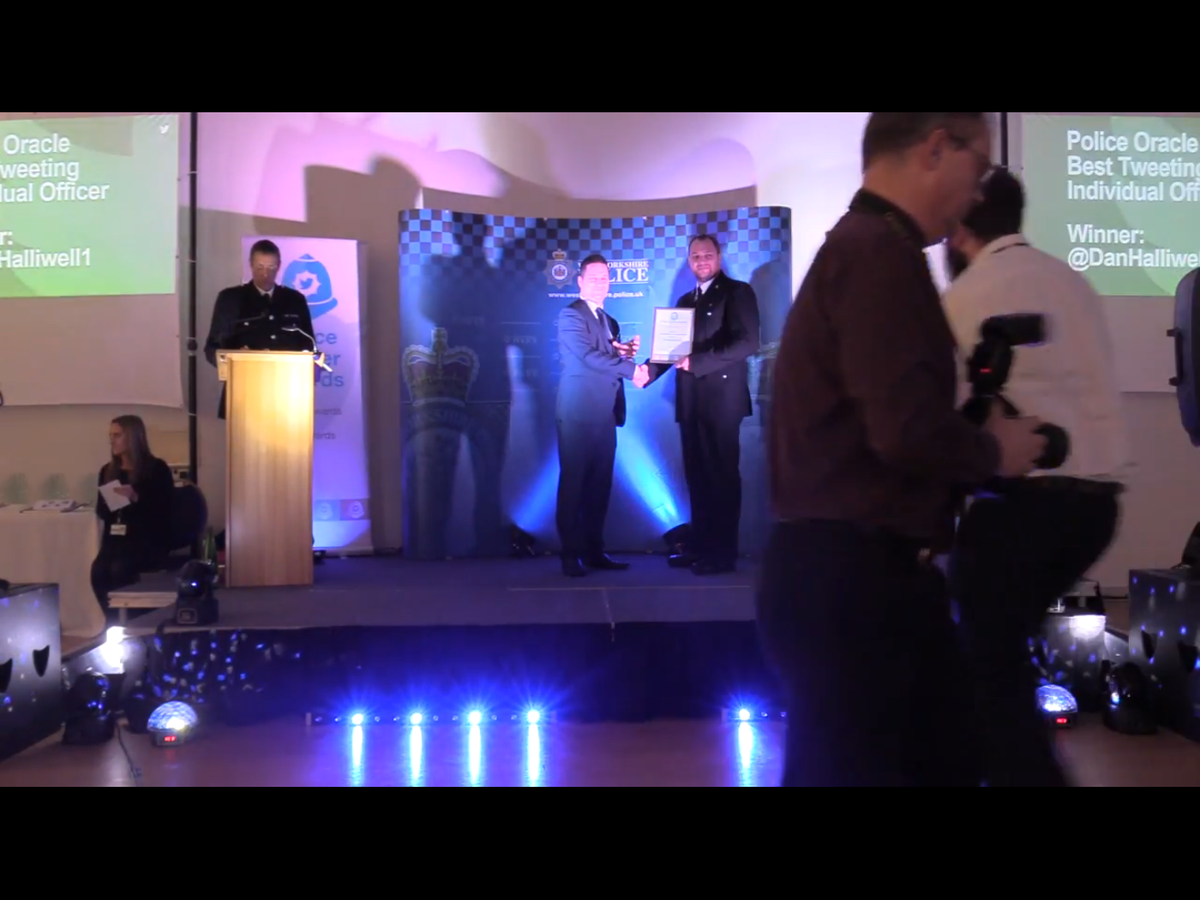 kenworthy39's tweet photo. #UnforgettableMoments in #PolicingHistory :) @DanHalliwell1
#Poltawards https://t.co/jprIbc3ECF