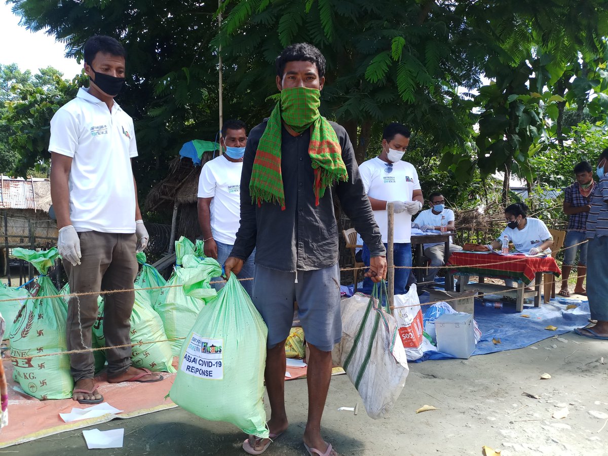 neadsjorhat's tweet photo. NEADERS continue to reach the underprivileged communities through its life saving programme to address the urgent needs at time of pandemic and severe situation of flood in Assam @StartNetwork
#NEADS #ResponseToPandemic #AssamFlood2020 #AssamFloodResponse https://t.co/CTl4GMo7es