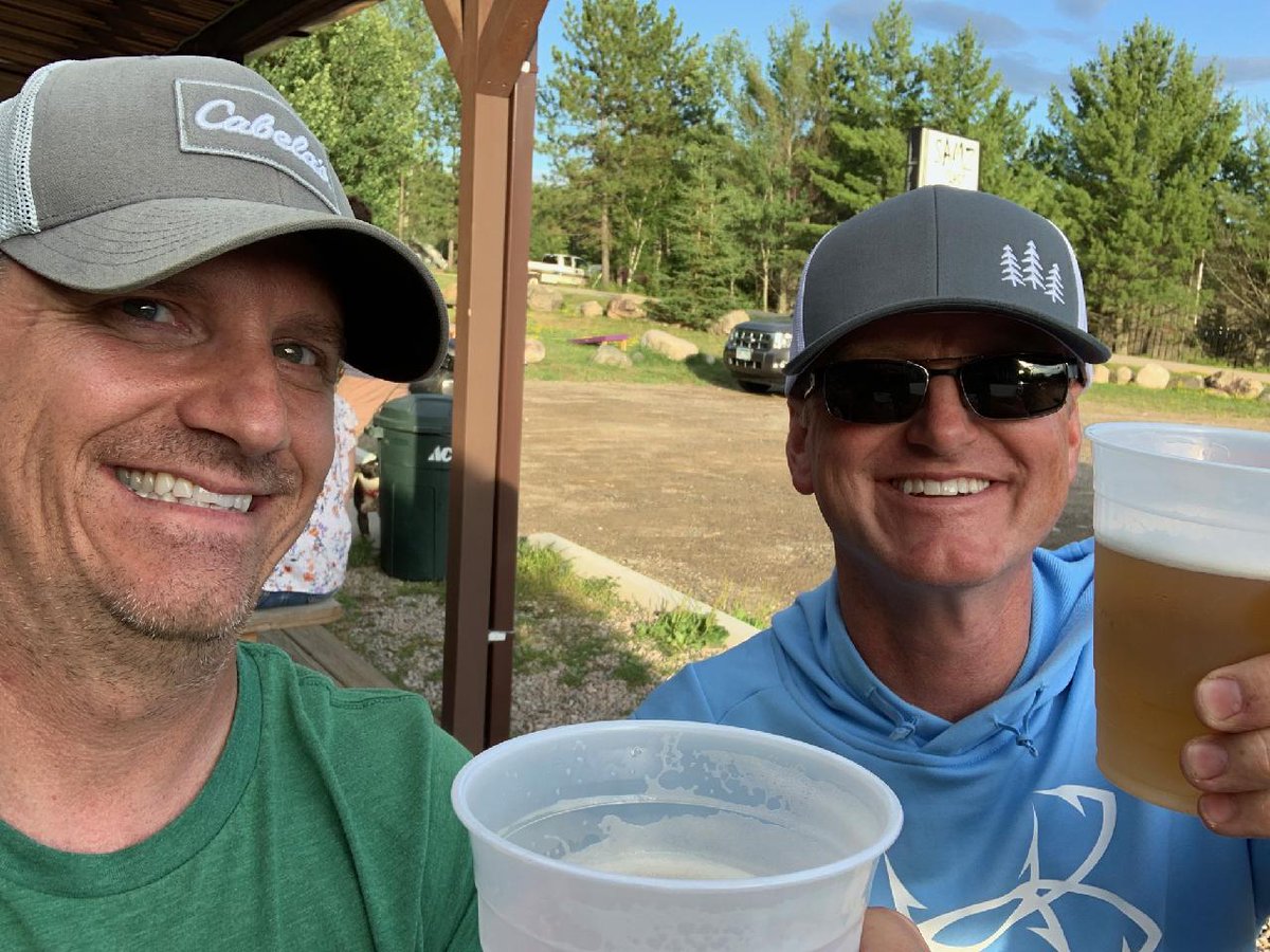 Upper Lip Outdoors tweet media