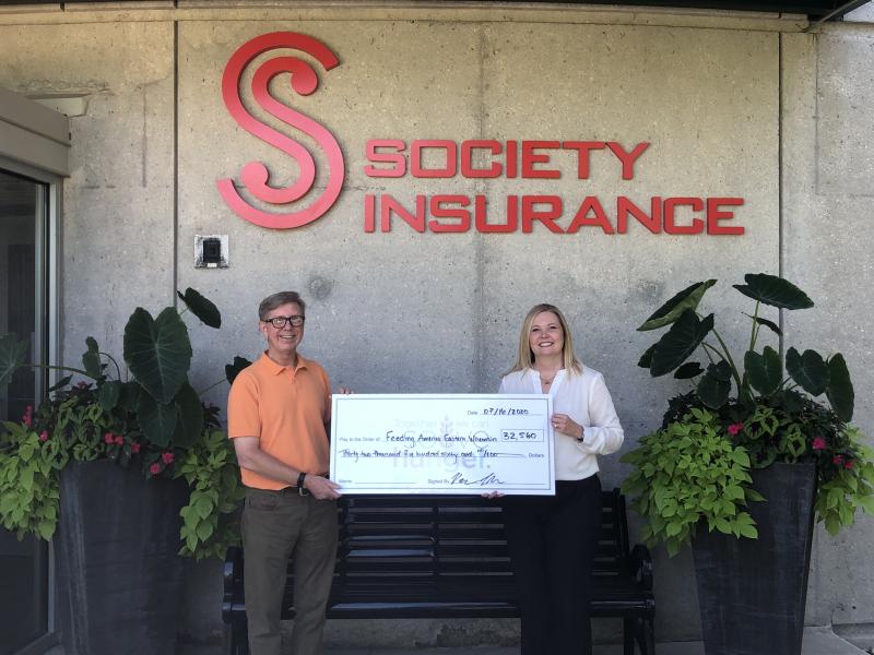 TeamAPCIA's tweet photo. @SocietyIns is helping to feed communities during #COVID19. The company presented a check for more than $32,500 to @FeedingAmericaWI. 
#insurancenews #insurancecares https://t.co/hTjNKDUzPo