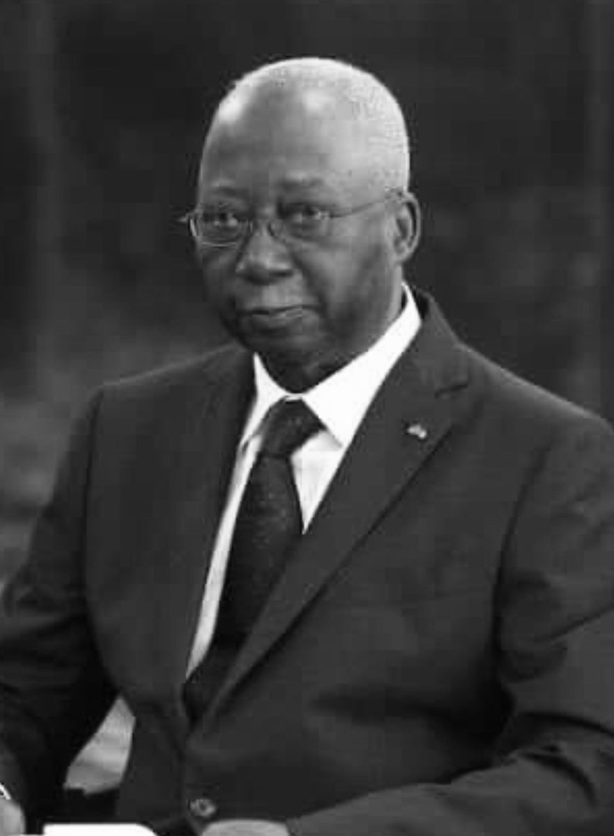 AOuattara_PRCI's tweet photo. C'est avec une très grande tristesse que j’ai appris le décès de mon Tonton, Seydou Elimane DIARRA, ancien Premier Ministre de Côte d’Ivoire. Je salue la mémoire d’un grand diplomate, un homme d’Etat et de consensus, auquel mon épouse Dominique et moi-même étions très attachés. https://t.co/RAEVqIUOMf