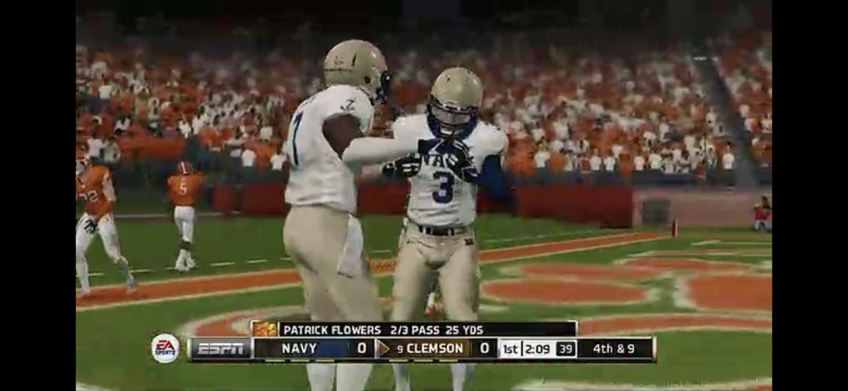 slinginJacques's tweet photo. With all that being said, I am COMMITTED to winning a championship with @RDFL_Navy this season #AnchorsAweigh #LastRideWithJacques https://t.co/NPgdFEgExH