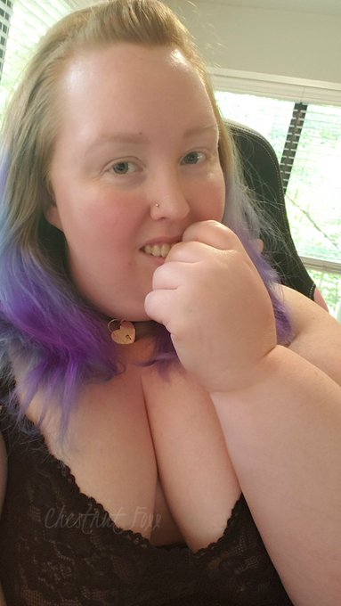 I just want Daddy's cock and Mommy's clit in my mouth. 🥺  https://t.co/lbA6QpL0vt https://t.co/TCUe7