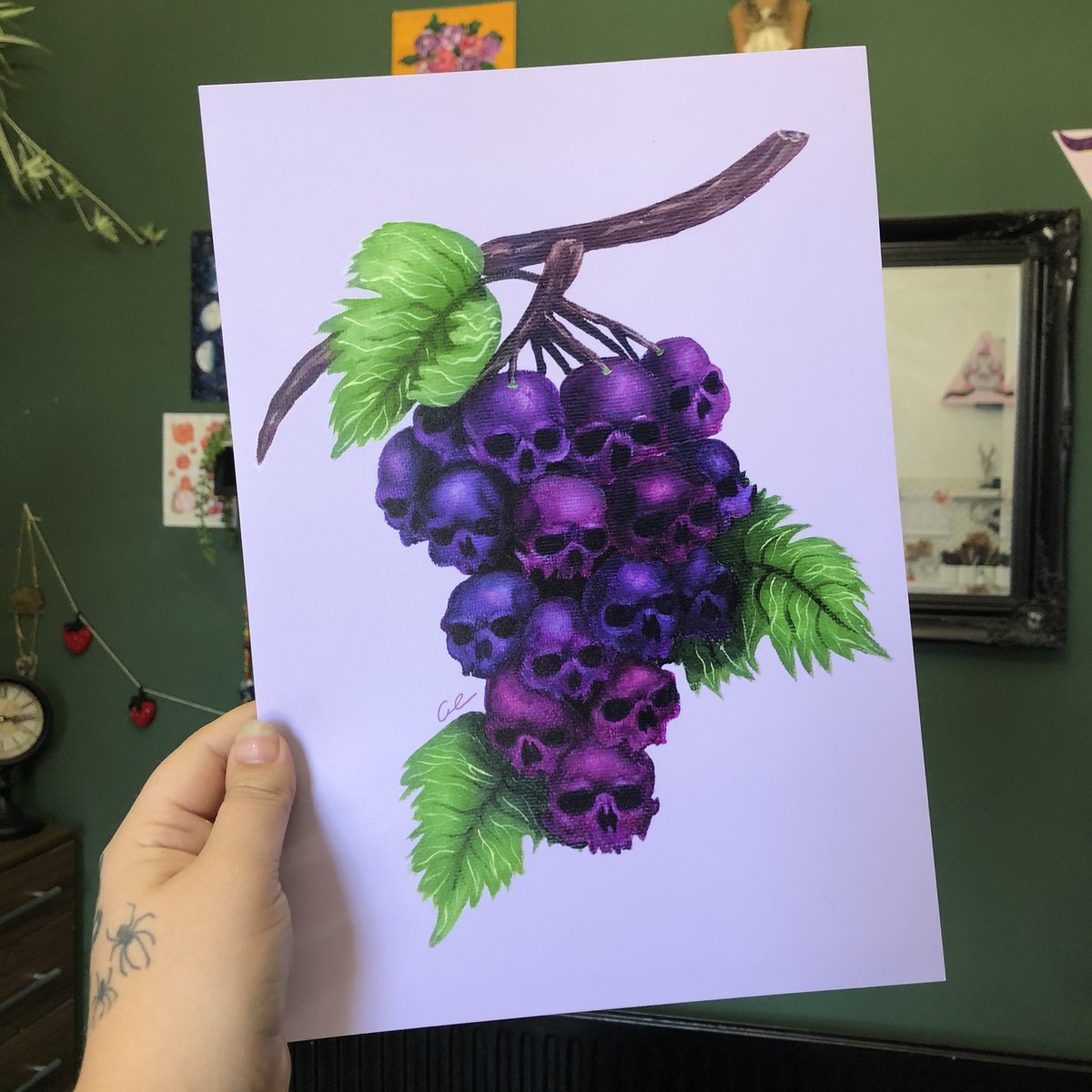 GraceEveArt's tweet photo. 🍇GIVEAWAY!!✨
Win an A4 print of my painting titled “heavenly” 
*This piece is a misprint so is slightly over saturated*

Rules:
✨ Like &amp; RT (not qt rt)
🍇Tag a friend or 2 below
✨Follow me!

Extras:
Follow my Instagram too (link below) 

Ends this Friday 24th 5pm 
Good luck! https://t.co/f03LrNuVPP