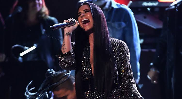 aerisante's tweet photo. You are an amazing woman.
You are a very strong woman.
You are inspiration.
#TurkeyLovesDemi https://t.co/8CDFJfqSDe