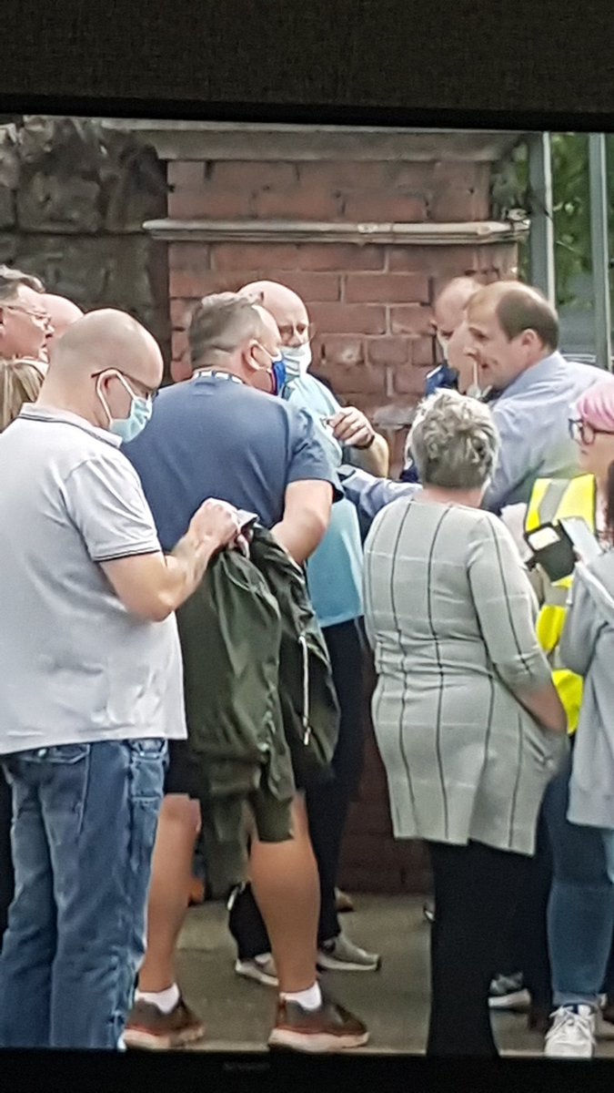 Miseire2's tweet photo. At least we know who George from the shankill takes his orders from......... the guy is dying a death trying to stay relevant from Nolan shit on him..... https://t.co/Xx4x0MOFMX