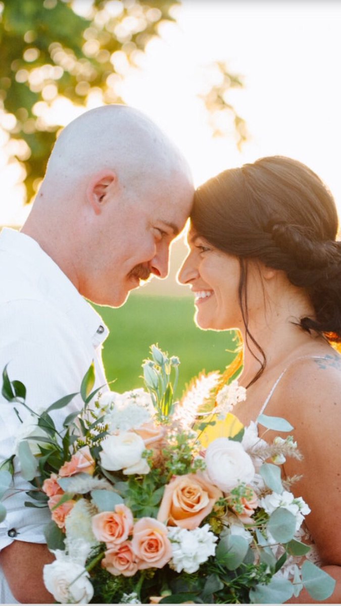 AndreaStyer's tweet photo. One beautiful day!#MrandMrsFernback https://t.co/Duu2Q5nsCz