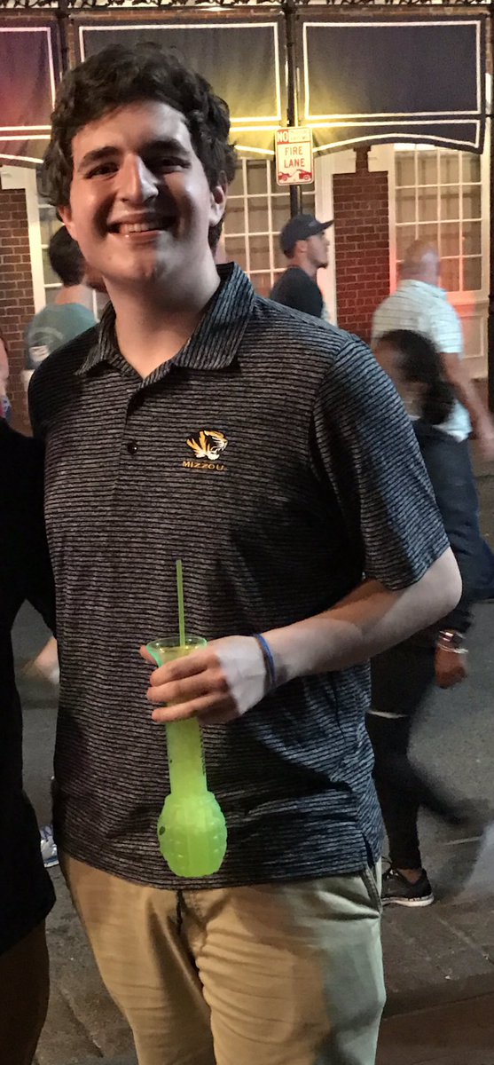 Madison Hall tweet media