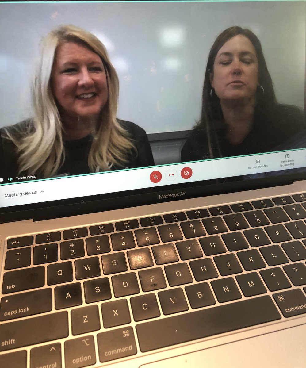 KinderQueen2's tweet photo. So interested to learn all about @Flipgrid for my classroom! I can’t wait to implement everything I’m learning the next few days #shelbyMERGE20 @Shelbyedk12alus @ShelbyEdTech https://t.co/CMOY0i78tF