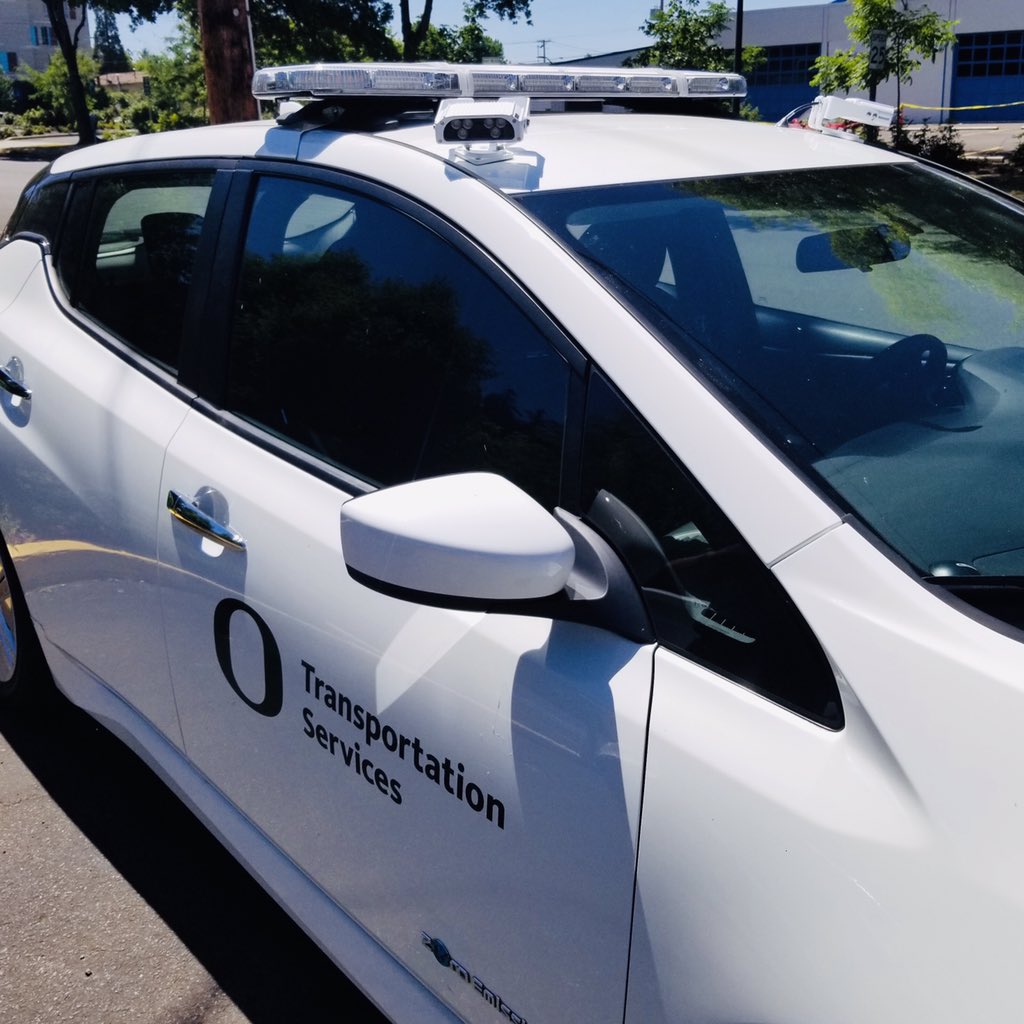 AIMSparking's tweet photo. @AIMSparking team has completed the installation of #AIMSLPR on two electric vehicles at the University of Oregon! This is our first installation of the new Genetec Sharp Z3 cameras! Visit https://t.co/GXxuP6pWFU for more details on License Plate Recognition! #AIMSparking https://t.co/rGj3JYppT0