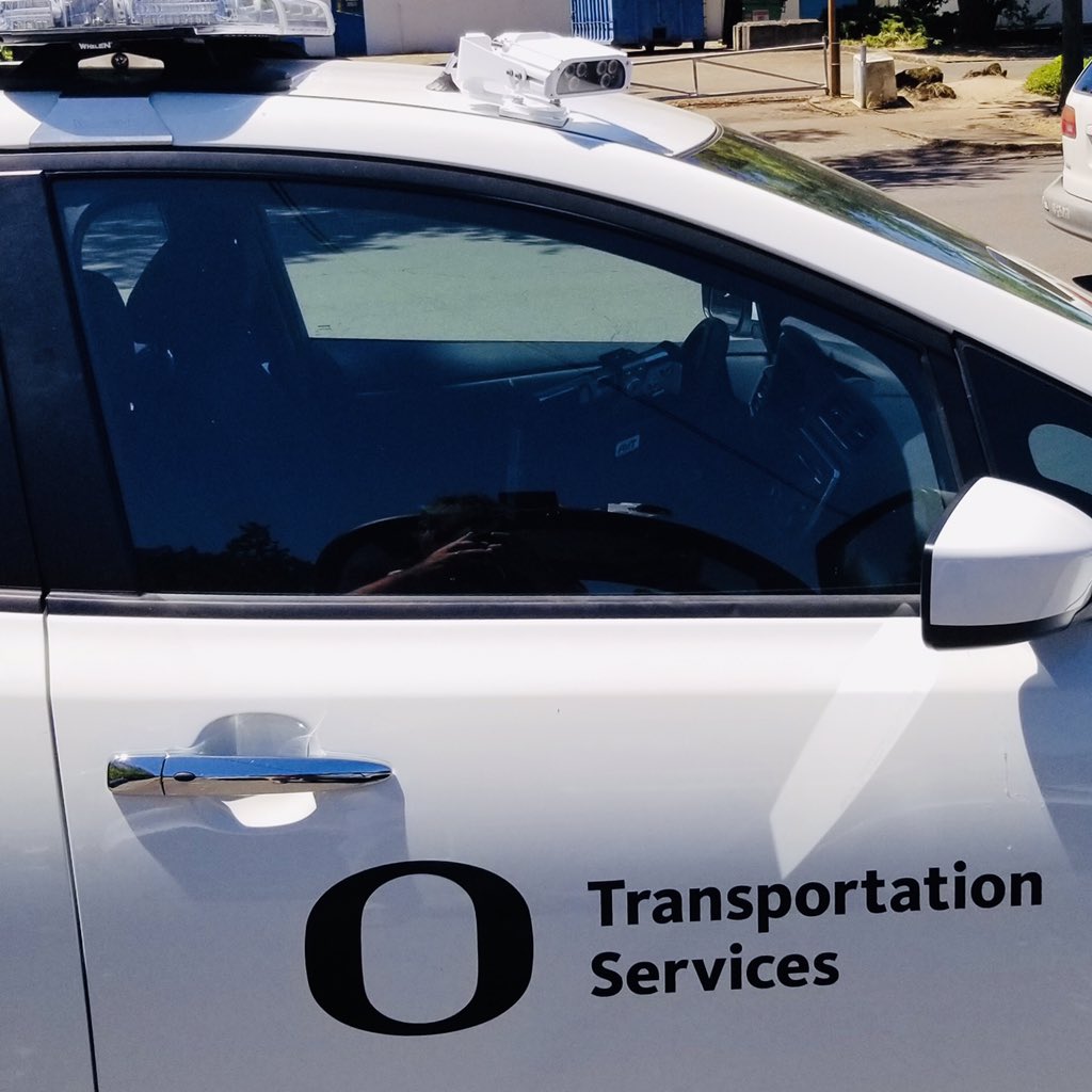 AIMSparking's tweet photo. @AIMSparking team has completed the installation of #AIMSLPR on two electric vehicles at the University of Oregon! This is our first installation of the new Genetec Sharp Z3 cameras! Visit https://t.co/GXxuP6pWFU for more details on License Plate Recognition! #AIMSparking https://t.co/rGj3JYppT0