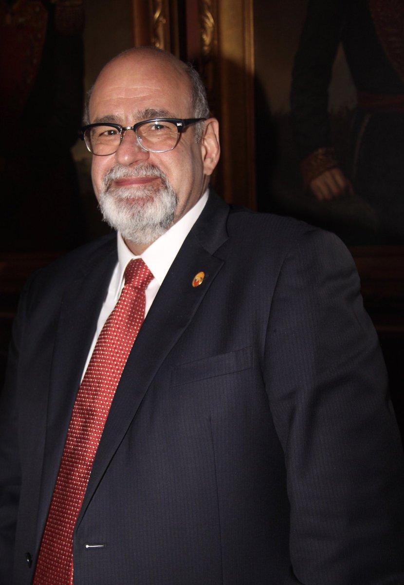 MataVictoria's tweet photo. Pronta recuperación para Francisco @AmeliachPSUV quien diera positivo #COVID-19 y se encuentra estrictamente cumpliendo con el protocolo de rigor.  Querido compañero de temple y fortaleza Dios lo siga cuidando. Un fuerte abrazo @NicolasMaduro @dcabellor #SemanaRadicalPorLaSalud https://t.co/Ofq7Kdhnvr