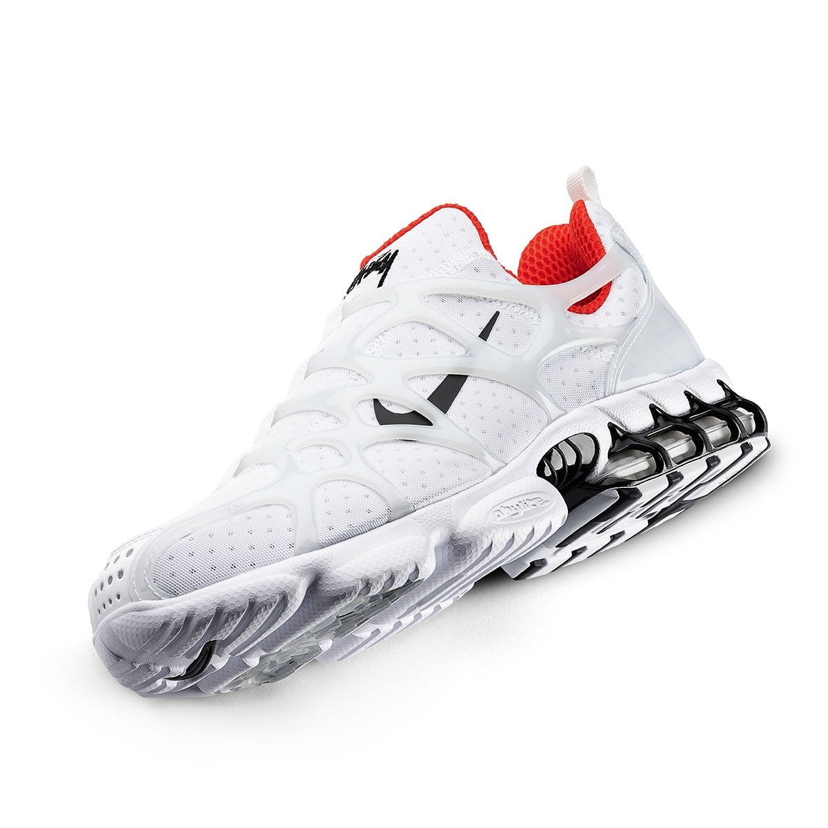 viewsfrance's tweet photo. Voici les prochaines Nike x Stüssy autour de deux "Air Zoom Kukini" ⚪️⚫️ https://t.co/X03e6Z7YSE