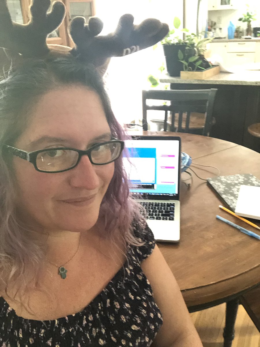 ITGirlBethP's tweet photo. Moose ears on! Day 1 of virtual Fusion  #D2LFusion https://t.co/FXyuivOrPB
