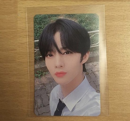 fixtiny's tweet photo. WTT CIX Hyunsuk MMT pc Hello ver.
have: hyunsuk
want: jinyoung equivalent (last pic, not my photo)
ONLY TRADING!
preferably USA only, but will consider ww
please dm me PLEASE RT
#cix #wtscix #wttcix #cixtrade #wttkpop @CIXtrade @CIX_Official https://t.co/6hmNbRT7Qd