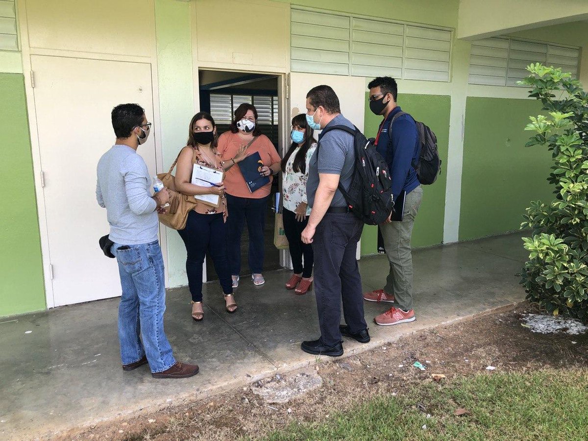 EDUCACIONPR's tweet photo. La Fundación @KinesisPR y el programa de Consejería Profesional de @EDUCACIONPR iniciaron la ruta de selección e inspección de salones para el proyecto piloto de Educación en Acceso Universitario a distancia.
 
Más detalles del proyecto: https://t.co/Dz0PH6W1EA https://t.co/dnpiazm2ZN