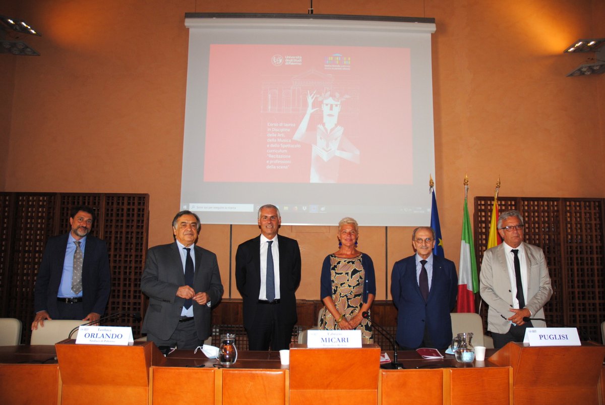 Presentato il CdL in Discipline delle arti, della musica e dello spettacolo curriculum “Recitazione e professioni della scena”, primo corso universitario d'Italia su recitazione, regia e drammaturgia nato dall'iniziativa di #UniPa e #TeatroBiondo
ℹ️ bit.ly/2Bke6sQ