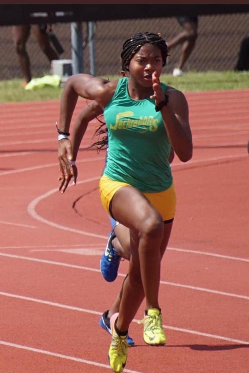 NTX_Jackrabbits's tweet photo. Class of 2021 Melissa HS Sprinter @Kaylew21 entering her senior year. 100m PR is 11.53 and she was the 200m State Champion her sophomore year, 100m runner up. Keep your eyes on this one 👀👇🏽👇🏽👇🏽 #jackrabbitspeed #classof2021         💚💛💚💛 https://t.co/ZJNN9KI8w6