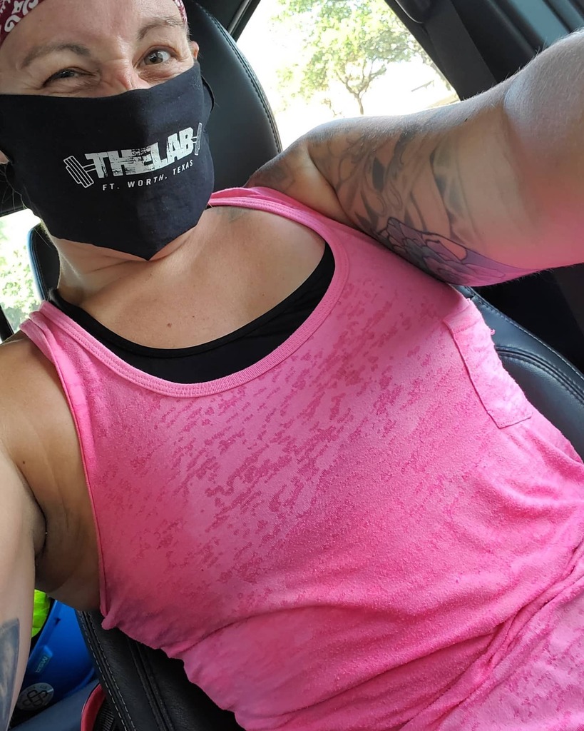 GillotineGrace's tweet photo. "Good things come to those who sweat." #nevermissamonday #dallasderbydevils #slaughterers #thelabfw #labrats #cometrainwithus #strongertogether #swoleisthegoal #dallasderbydevilsSTRONG #wearamask https://t.co/DJ9L6LMvht https://t.co/ted0f5DBsZ