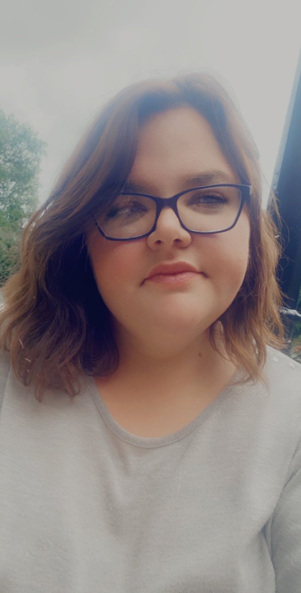 Curly hair kind of day! #straightnerseveryday #summer #dayoff