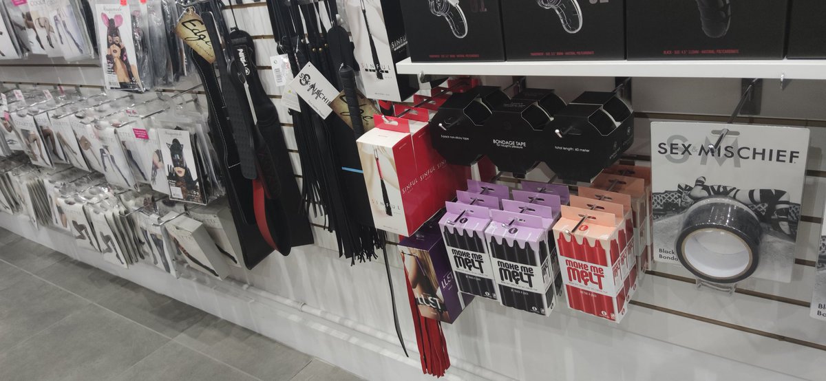 melaniekobero's tweet photo. I want all of them #stagshop #sugargirl #lookinglove #sugardaddywanted #whowantstobeamillionaire #prada #fetishes #fantasy #lingerie #heel #teengirl https://t.co/JKh5gtwmFF