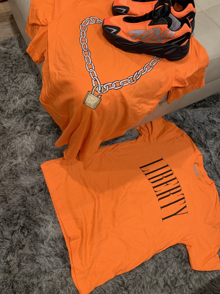DETACHTDinero's tweet photo. Liberty Collection Shirts Available 
https://t.co/KDEY5EmVRs 
💔❄️ https://t.co/ClNoIK6cDb