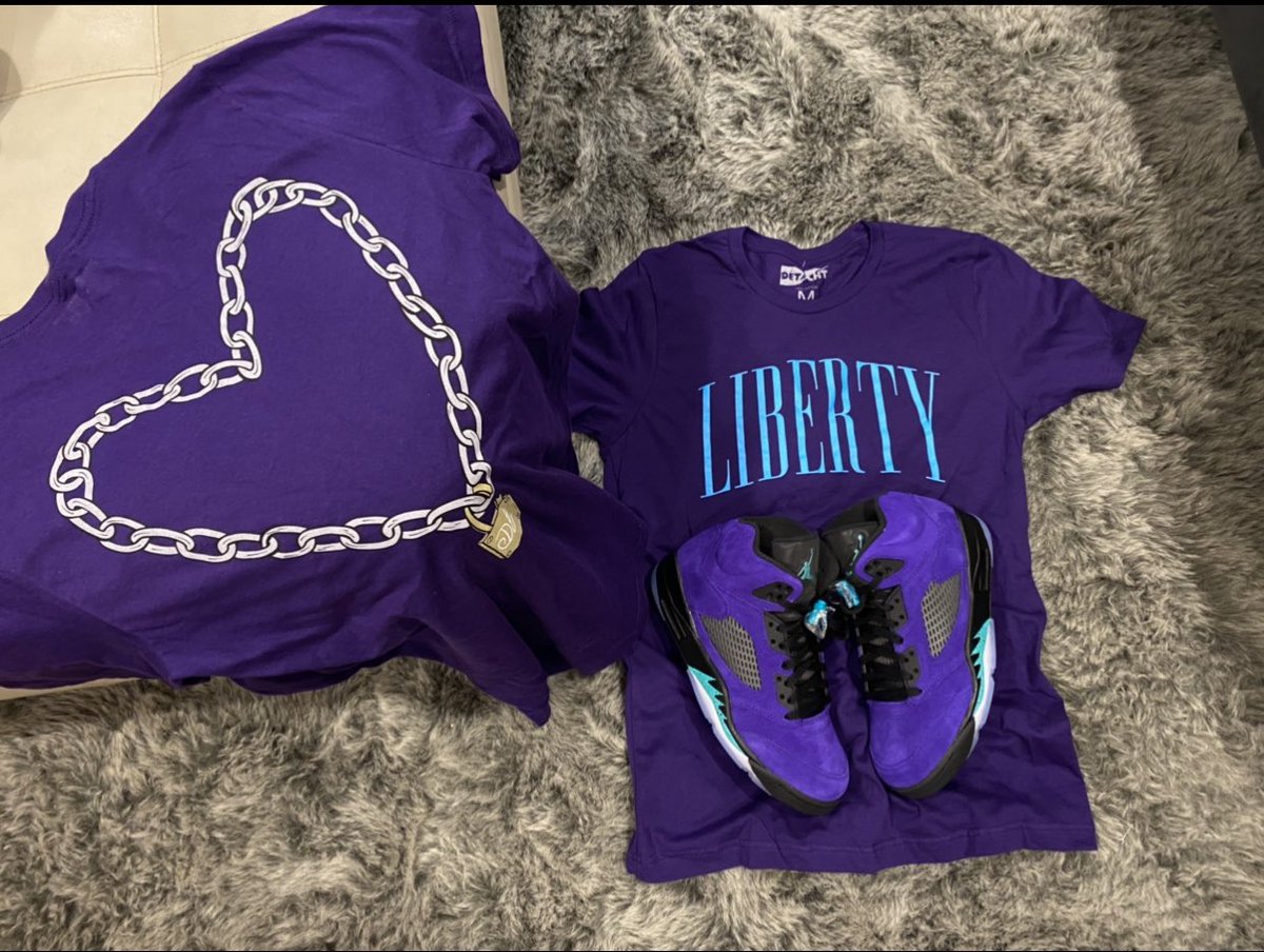 DETACHTDinero's tweet photo. Liberty Collection Shirts Available 
https://t.co/KDEY5EmVRs 
💔❄️ https://t.co/ClNoIK6cDb