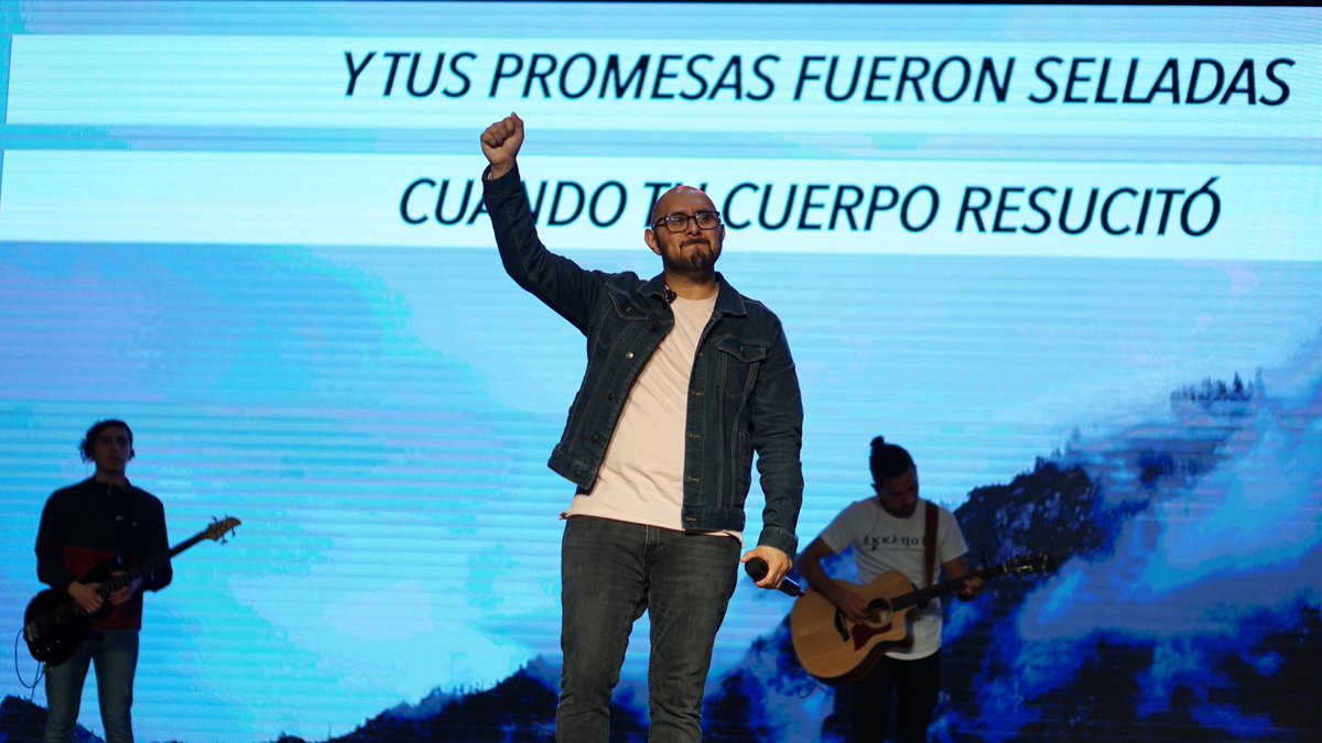 MundoDeFe's tweet photo. “Si quieres crecer espiritualmente, haz a Dios primero en tu vida.” - Pastor Tim Holland #MundoDeFe https://t.co/vWN2i4yToS