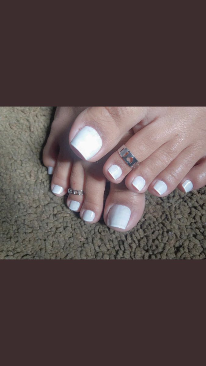 goddessSara5's tweet photo. your wife would hate finding out your addicted to a #brat wouldn’t she? Better keep sending 😈 #findom #paypig #cuck #cbt #bratdomme #feet #drain #rinse #humiliation #chastity #blackmail #kik #femdom #pvc #fetish #feetfetish #wifehate #homewrecker #slave #sissy #beta #walletrape https://t.co/78rgK3dlar