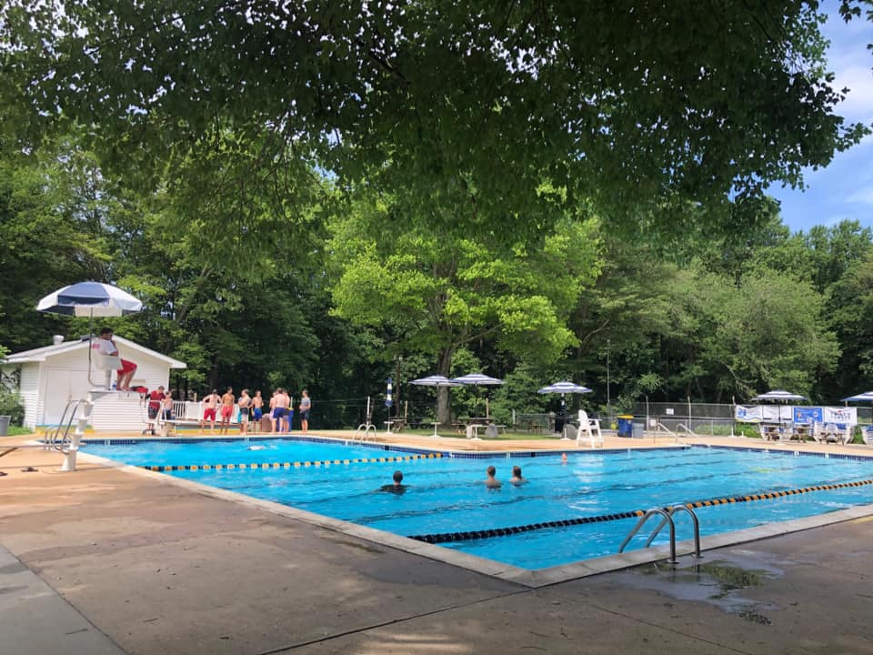 t50_bsa's tweet photo. Pirates of Camp Tortuga are beating this heat right. #poolparty #northstarpool #almostlunchtime https://t.co/T8pqHpKH6A