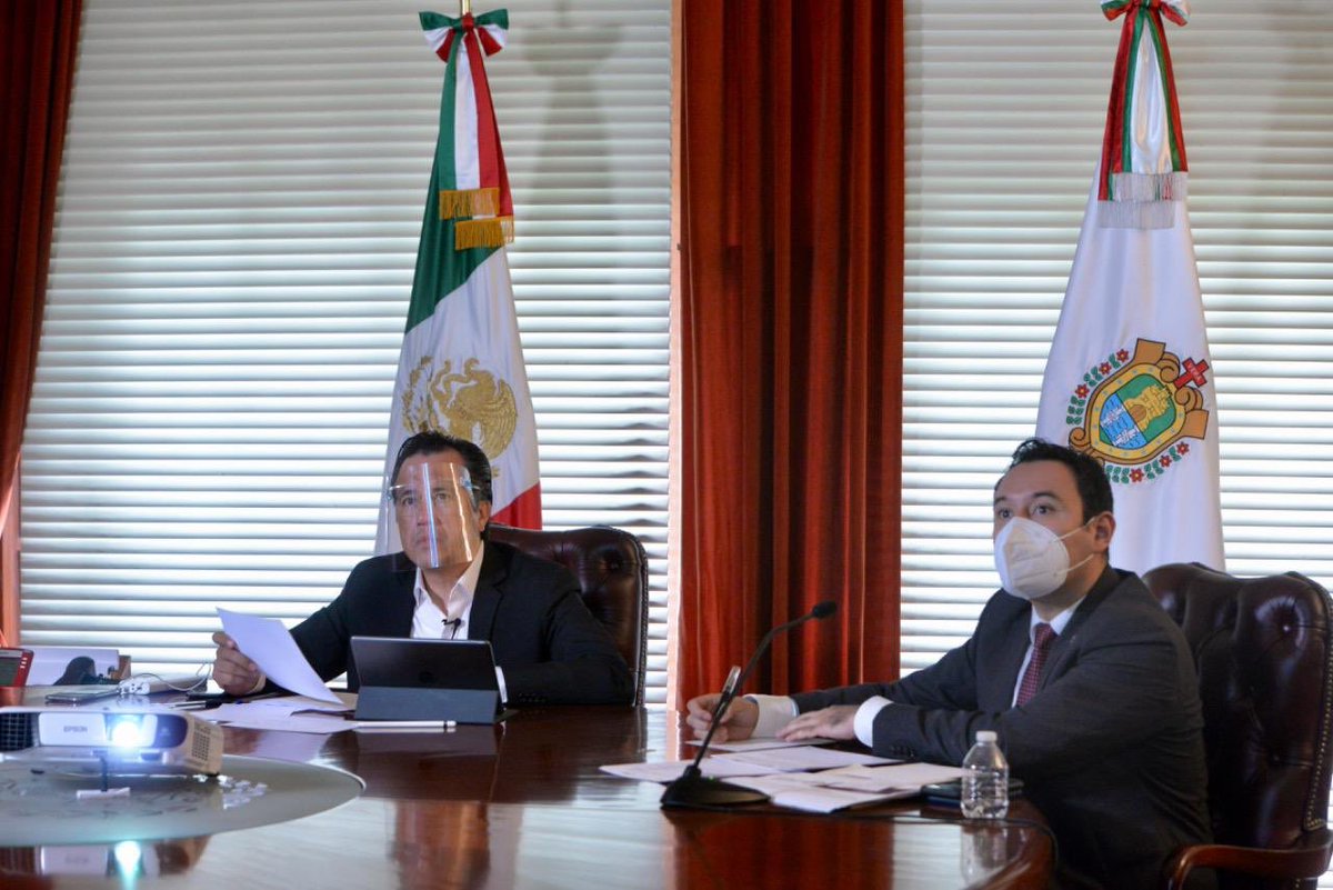 CuitlahuacGJ's tweet photo. El día de hoy nos comunicamos con el Secretario de Hacienda Federal, @ArturoHerrera_G y le informamos que de los $41,881 mdp que nos dejaron de deuda pública en noviembre del 2018, tenemos proyectado disminuirla por un monto de 2,009 mdp. 

https://t.co/qChUrx6ZXE https://t.co/IQrccDK85A