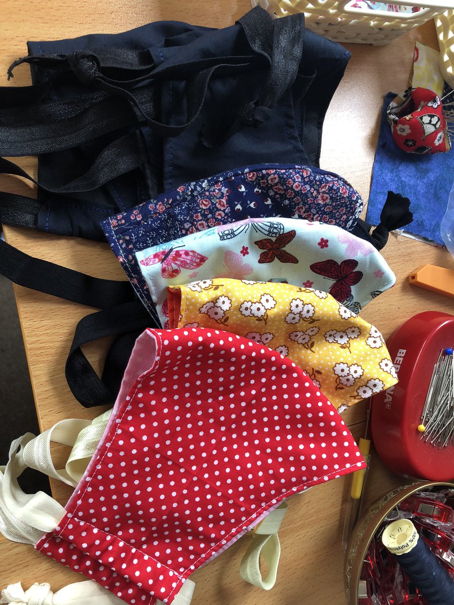 pansipotter999's tweet photo. Another #bcs8 masks taking me to 140 #bigcommunitysew https://t.co/Nbe2yqtnSn