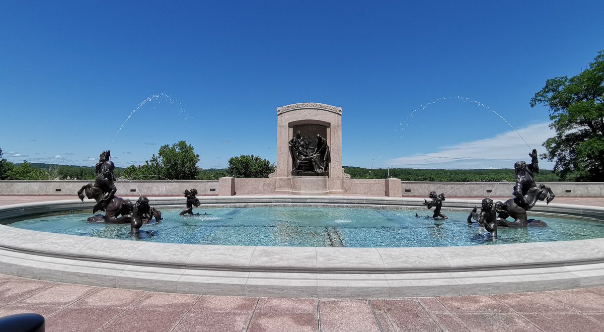 GovMikeKehoe's tweet image. The North Plaza of the #MoCapitol is home to several important sculptures, like the Centaur Fountain &amp;amp; the Signing of the Treaty. These bronze figures were recently restored by world-class conservators, Russell-Marti Conservation in California, MO. #MissouriProud 
📸: @mocapcom